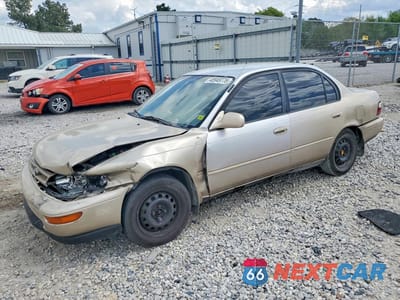 1997 TOYOTA COROLLA DX 1NXBB02E6VZ514202 - główne zdjęcie licytacji z USA - miniatura