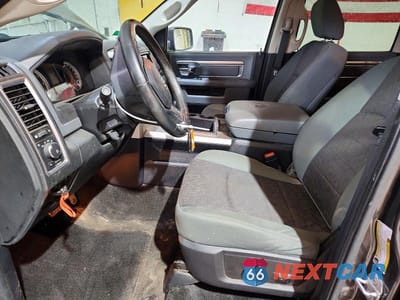 Zdjęcie 7 z 12 samochodu: 2015 RAM 1500 SLT VIN:3C6RR7LTXFG597200 - miniatura