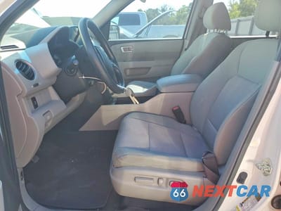 Zdjęcie 7 z 13 samochodu: 2013 HONDA PILOT EX VIN:5FNYF3H40DB016457 - miniatura