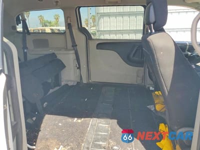 Zdjęcie 11 z 13 samochodu: 2011 DODGE GRAND CARAVAN EXPRESS VIN:2D4RN4DG4BR757406 - miniatura