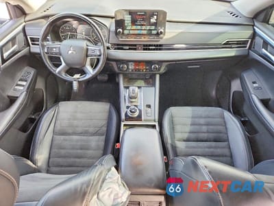 Zdjęcie 8 z 13 samochodu: 2024 MITSUBISHI OUTLANDER SE VIN:JA4J3VA86RZ014243 - miniatura