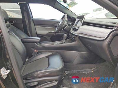 Zdjęcie 7 z 12 samochodu: 2023 JEEP COMPASS LATITUDE VIN:3C4NJDBN4PT515101 - miniatura