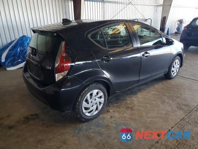 Trzecie zdjęcie samochodu z tyłu: 2015 TOYOTA PRIUS C ONE VIN:JTDKDTB36F1113654 - miniatura