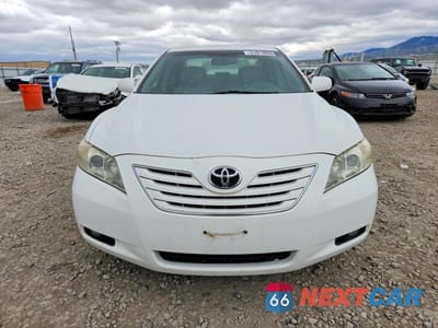 Piąte zdjęcie samochodu w środku: 2009 TOYOTA CAMRY XLE VIN:4T4BE46K19R133710 - miniatura