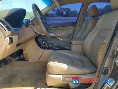 Zdjęcie 7 z 12 samochodu: 2007 HONDA ACCORD EX VIN:1HGCM56857A071549 - miniatura