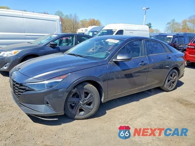 2021 HYUNDAI ELANTRA SEL 5NPLM4AG6MH009847 - główne zdjęcie licytacji z USA - miniatura