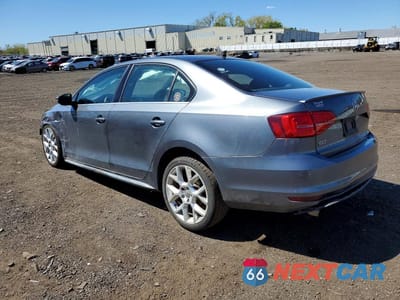 Drugie zdjęcie samochodu z przodu: 2015 VOLKSWAGEN JETTA GLI VIN:3VW5T7AJXFM422714 - miniatura