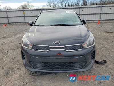 Piąte zdjęcie samochodu w środku: 2020 KIA RIO LX VIN:3KPA24ADXLE279847 - miniatura