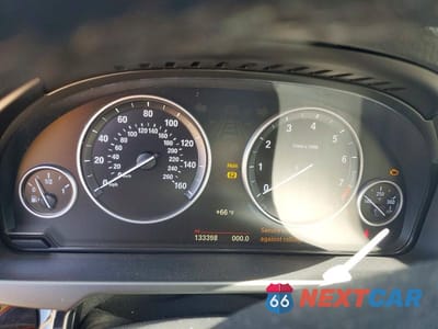 Zdjęcie 9 z 12 samochodu: 2016 BMW X5 SDRIVE35I VIN:5UXKR2C51G0R69154 - miniatura