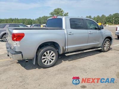 Trzecie zdjęcie samochodu z tyłu: 2011 TOYOTA TUNDRA CREWMAX LIMITED VIN:5TFFY5F10BX103056 - miniatura