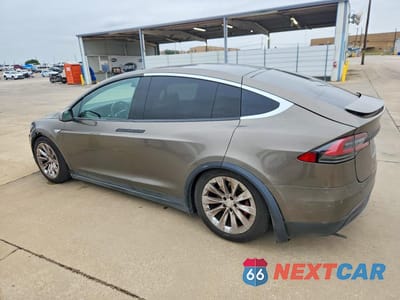 Drugie zdjęcie samochodu z przodu: 2016 TESLA MODEL X VIN:5YJXCAE47GFS00618 - miniatura