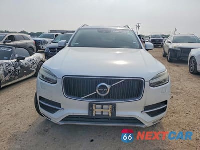 Piąte zdjęcie samochodu w środku: 2016 VOLVO XC90 T6 VIN:YV4A22PK1G1051042 - miniatura