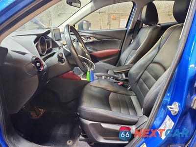 Zdjęcie 7 z 13 samochodu: 2016 MAZDA CX-3 TOURING VIN:JM1DKBC73G0126718 - miniatura