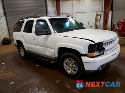 Czwarte zdjęcie samochodu z boku: 2006 CHEVROLET TAHOE K1500 VIN:1GNEK13T46R107205 - miniatura