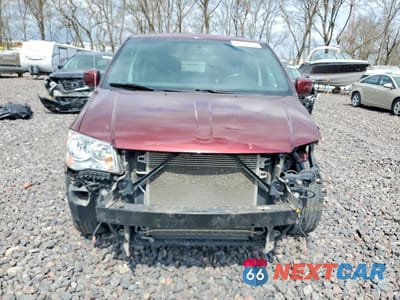 Piąte zdjęcie samochodu w środku: 2017 DODGE GRAND CARAVAN SXT VIN:2C4RDGCG2HR787211 - miniatura