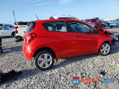 Trzecie zdjęcie samochodu z tyłu: 2021 CHEVROLET SPARK LS VIN:KL8CB6SA0MC736577 - miniatura