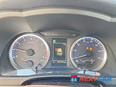 Zdjęcie 9 z 12 samochodu: 2018 TOYOTA HIGHLANDER LE PLUS VIN:5TDBZRFH7JS870472 - miniatura