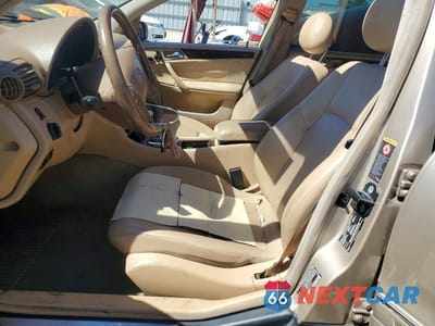 Zdjęcie 7 z 11 samochodu: 2001 MERCEDES-BENZ C 320 VIN:WDBRF64J31F050044 - miniatura