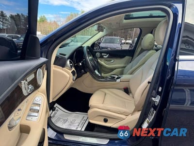 Zdjęcie 8 z 14 samochodu: 2016 MERCEDES-BENZ GLC 300 4MATIC VIN:WDC0G4KB9GF011985 - miniatura