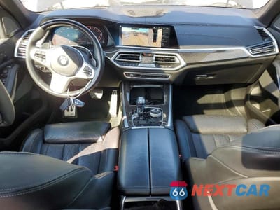 Zdjęcie 8 z 13 samochodu: 2022 BMW X5 M50I VIN:5UXJU4C04N9L03022 - miniatura
