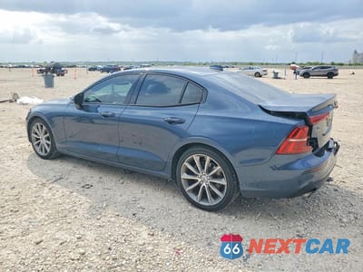 Drugie zdjęcie samochodu z przodu: 2020 VOLVO S60 T5 MOMENTUM VIN:7JR102FKXLG045775 - miniatura