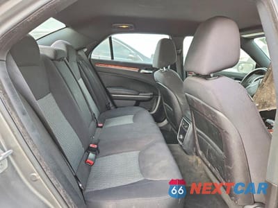 Zdjęcie 10 z 13 samochodu: 2012 CHRYSLER 300 VIN:2C3CCAAG7CH227275 - miniatura