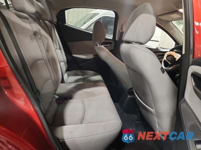 Zdjęcie 10 z 12 samochodu: 2019 TOYOTA YARIS L VIN:3MYDLBYV0KY512498 - miniatura