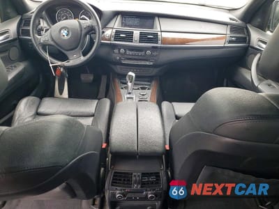 Zdjęcie 8 z 13 samochodu: 2012 BMW X5 XDRIVE50I VIN:5UXZV8C54CL425222 - miniatura