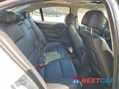 Zdjęcie 10 z 12 samochodu: 2011 BMW 328 XI VIN:WBAPK7G57BNN86928 - miniatura