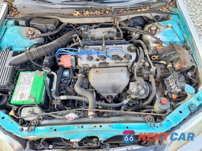 Zdjęcie 11 z 12 samochodu: 2002 HONDA ACCORD EX VIN:1HGCG66822A171775 - miniatura