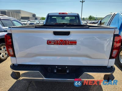 Zdjęcie 6 z 11 samochodu: 2024 GMC SIERRA C1500 VIN:3GTNHAEK8RG339788 - miniatura