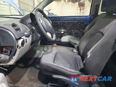 Zdjęcie 7 z 13 samochodu: 2001 VOLKSWAGEN NEW BEETLE GLS VIN:3VWCK21C21M427249 - miniatura