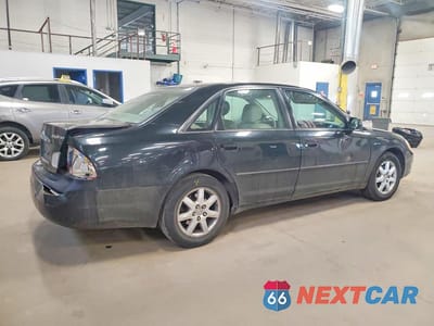 Trzecie zdjęcie samochodu z tyłu: 2001 TOYOTA AVALON XLS VIN:4T1BF28B21U188082 - miniatura