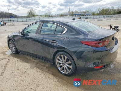 Drugie zdjęcie samochodu z przodu: 2019 MAZDA 3 PREFERRED VIN:3MZBPADL0KM109151 - miniatura