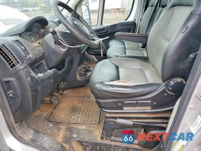 Zdjęcie 7 z 13 samochodu: 2014 RAM PROMASTER 2500 UTILITY / SERVICE VAN VIN:3C6TRVCG7EE107321 - miniatura