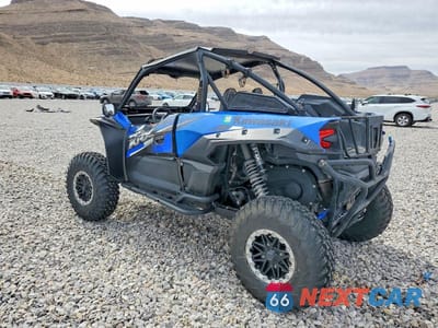 Trzecie zdjęcie samochodu z tyłu: 2021 KAWASAKI KRF 1000 UTILITY VEHICLE VIN:JKARFCA12MB514127 - miniatura
