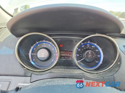 Zdjęcie 9 z 12 samochodu: 2012 HYUNDAI SONATA SE 2.0T VIN:5NPEC4AB6CH413942 - miniatura