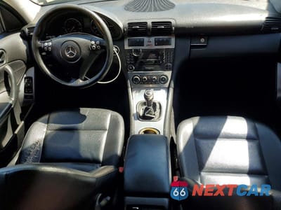 Zdjęcie 8 z 12 samochodu: 2006 MERCEDES-BENZ C 230 VIN:WDBRF52H56A891409 - miniatura