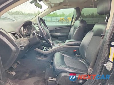 Zdjęcie 7 z 13 samochodu: 2018 DODGE JOURNEY CROSSROAD VIN:3C4PDDGG8JT388712 - miniatura