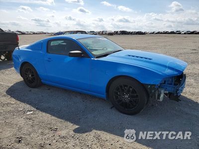 Czwarte zdjęcie samochodu z boku: 2014 FORD MUSTANG VIN:1ZVBP8AM7E5255952 - miniatura