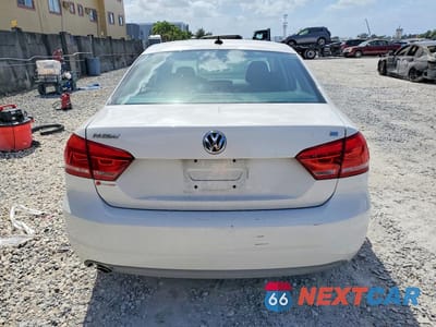 Zdjęcie 6 z 12 samochodu: 2012 VOLKSWAGEN PASSAT SE VIN:1VWBP7A35CC017480 - miniatura