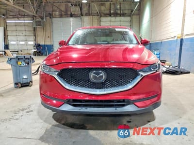 Piąte zdjęcie samochodu w środku: 2018 MAZDA CX-5 TOURING VIN:JM3KFBCM8J0387715 - miniatura