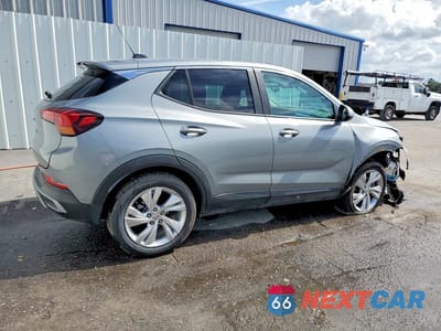 Trzecie zdjęcie samochodu z tyłu: 2025 BUICK ENCORE GX PREFERRED VIN:KL4AMBSLXSB190760 - miniatura