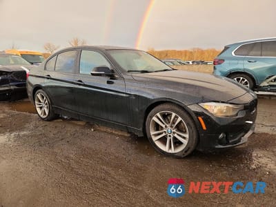 Czwarte zdjęcie samochodu z boku: 2016 BMW 320 XI VIN:WBA8A3C56GK690566 - miniatura