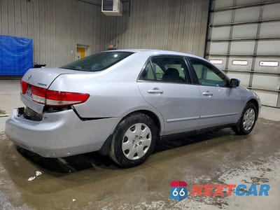 Trzecie zdjęcie samochodu z tyłu: 2004 HONDA ACCORD LX VIN:1HGCM66344A065425 - miniatura