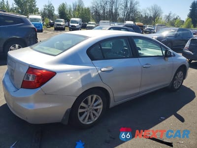 Trzecie zdjęcie samochodu z tyłu: 2012 HONDA CIVIC EX VIN:19XFB2F88CE345365 - miniatura