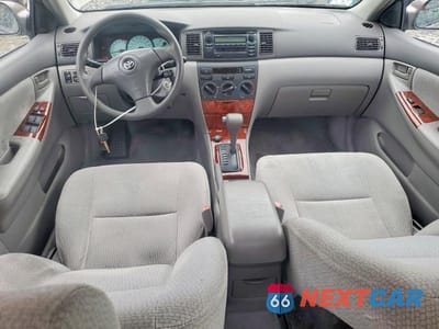 Zdjęcie 8 z 12 samochodu: 2004 TOYOTA COROLLA LE VIN:2T1BR38E84C173700 - miniatura