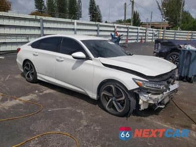 Czwarte zdjęcie samochodu z boku: 2019 HONDA ACCORD SPORT VIN:1HGCV1F31KA022156 - miniatura