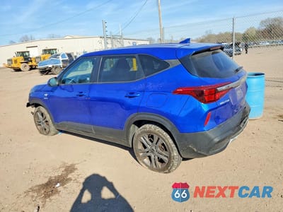 Drugie zdjęcie samochodu z przodu: 2022 KIA SELTOS LX VIN:KNDEPCAA7N7288382 - miniatura