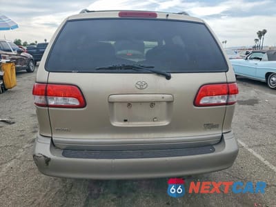 Zdjęcie 6 z 13 samochodu: 2003 TOYOTA SIENNA LE VIN:4T3ZF13C93U544580 - miniatura